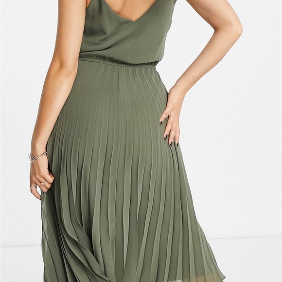ASOS DESIGN Petite pleated cami midi dress with drawstring waist in khaki - Picture 2 of 5